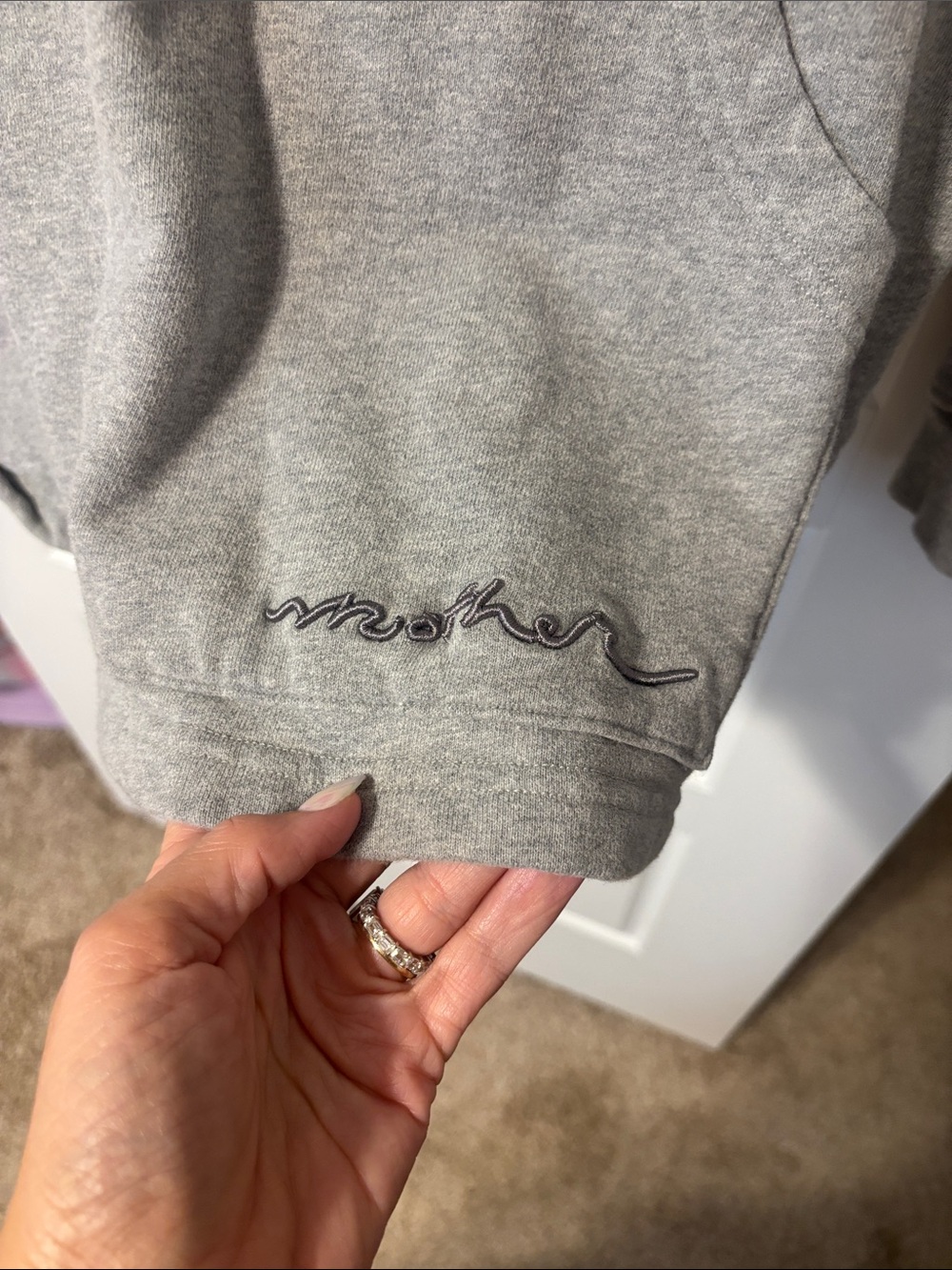 Sweater Subcategory Identification - Picture 3 of 8